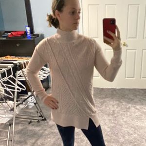 Pink camber and grace seeater